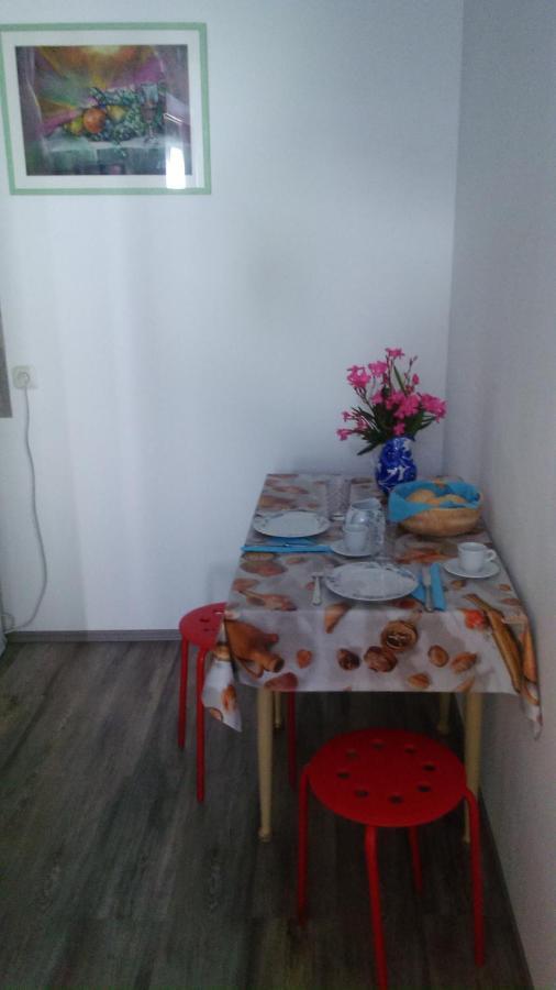 Apartamento Elena Mare Novi Vinodolski Exterior foto